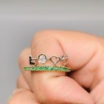 Woman Ring One Band, W+Y Gold/18K/755, "Love". Dia+Em